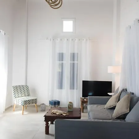 Glamorous 2br In With Amazing Sea View Nyaraló *