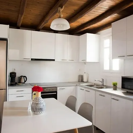 Ferienhaus Glamorous 2br In With Amazing Sea View Ornos (Mykonos)